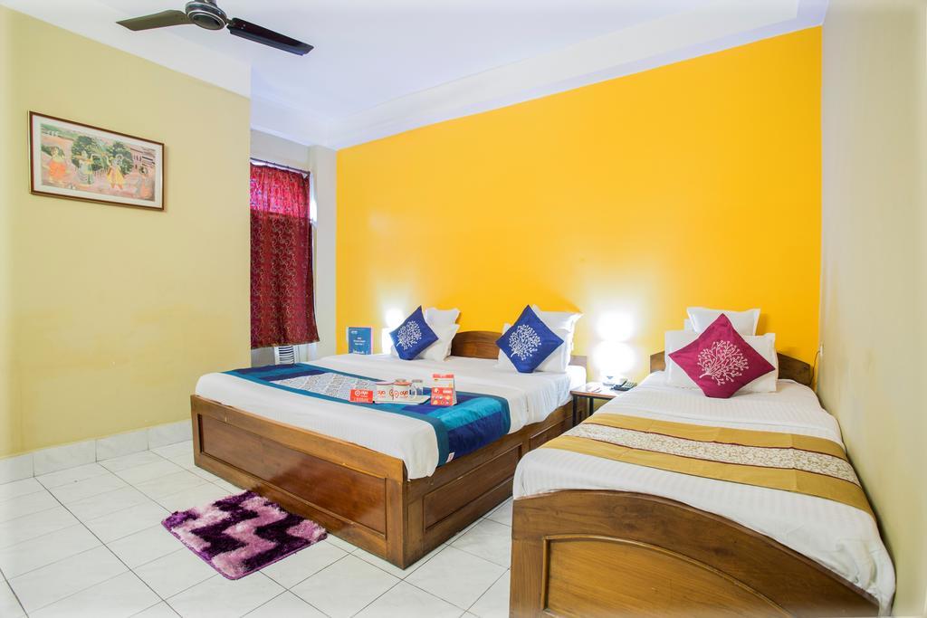 Breeze Hotel Shiliguri Exterior foto