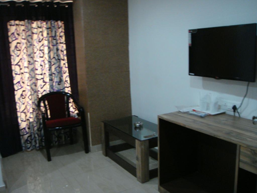 Breeze Hotel Shiliguri Zimmer foto