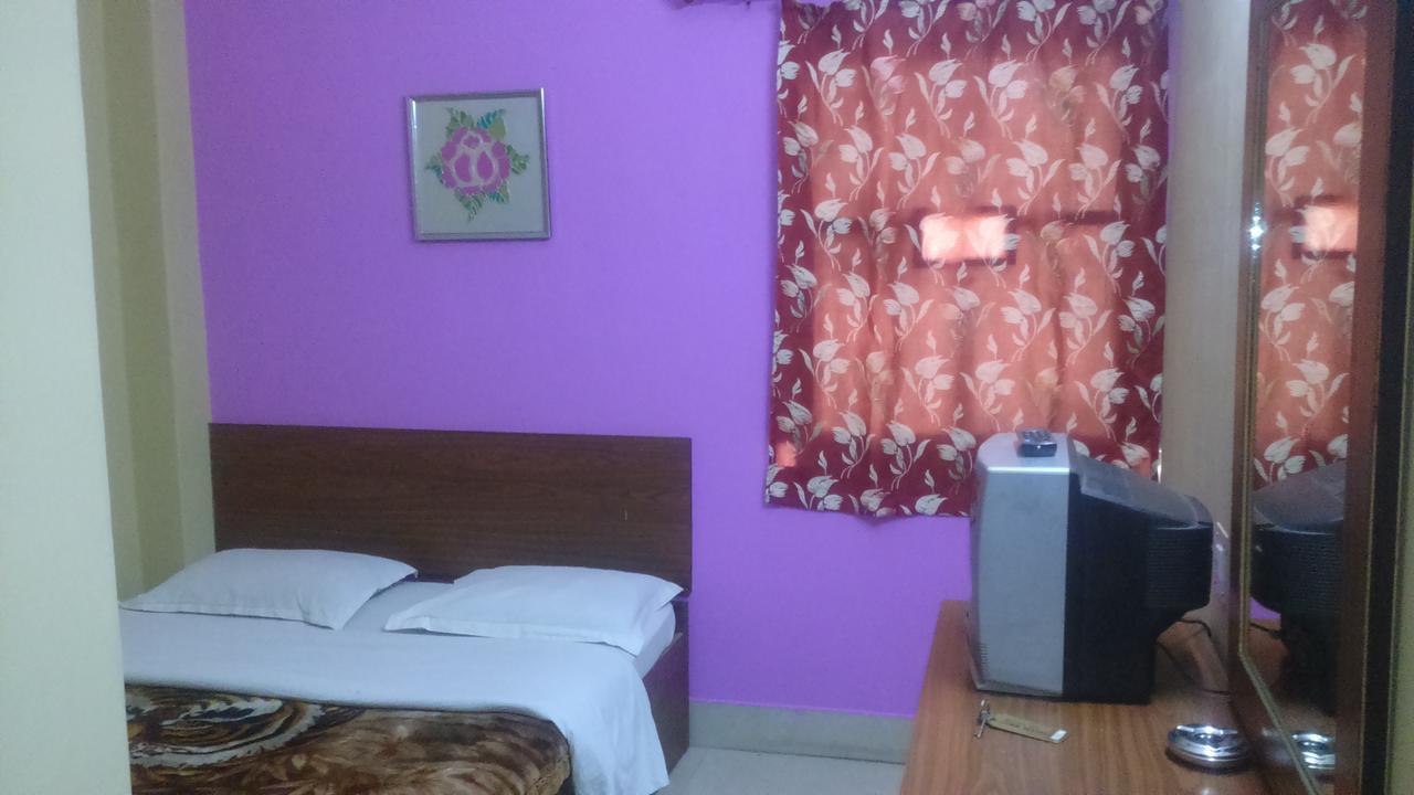 Breeze Hotel Shiliguri Exterior foto