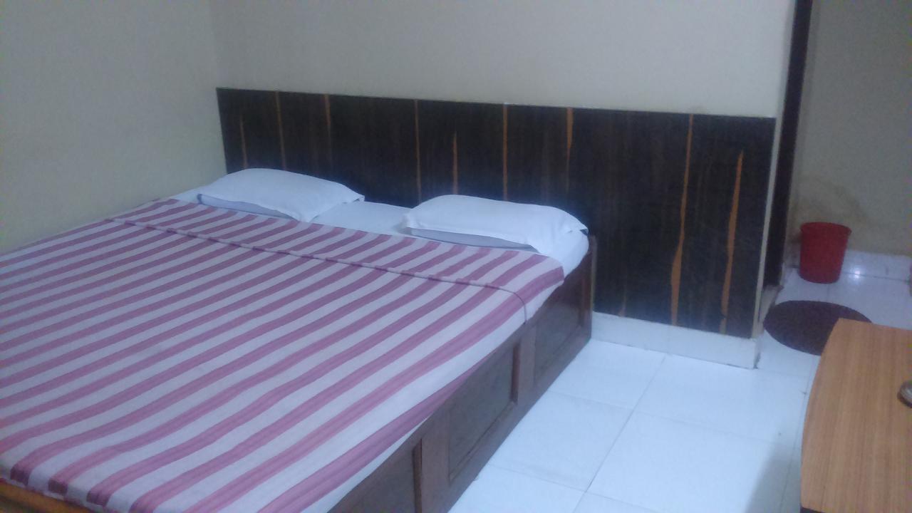 Breeze Hotel Shiliguri Exterior foto
