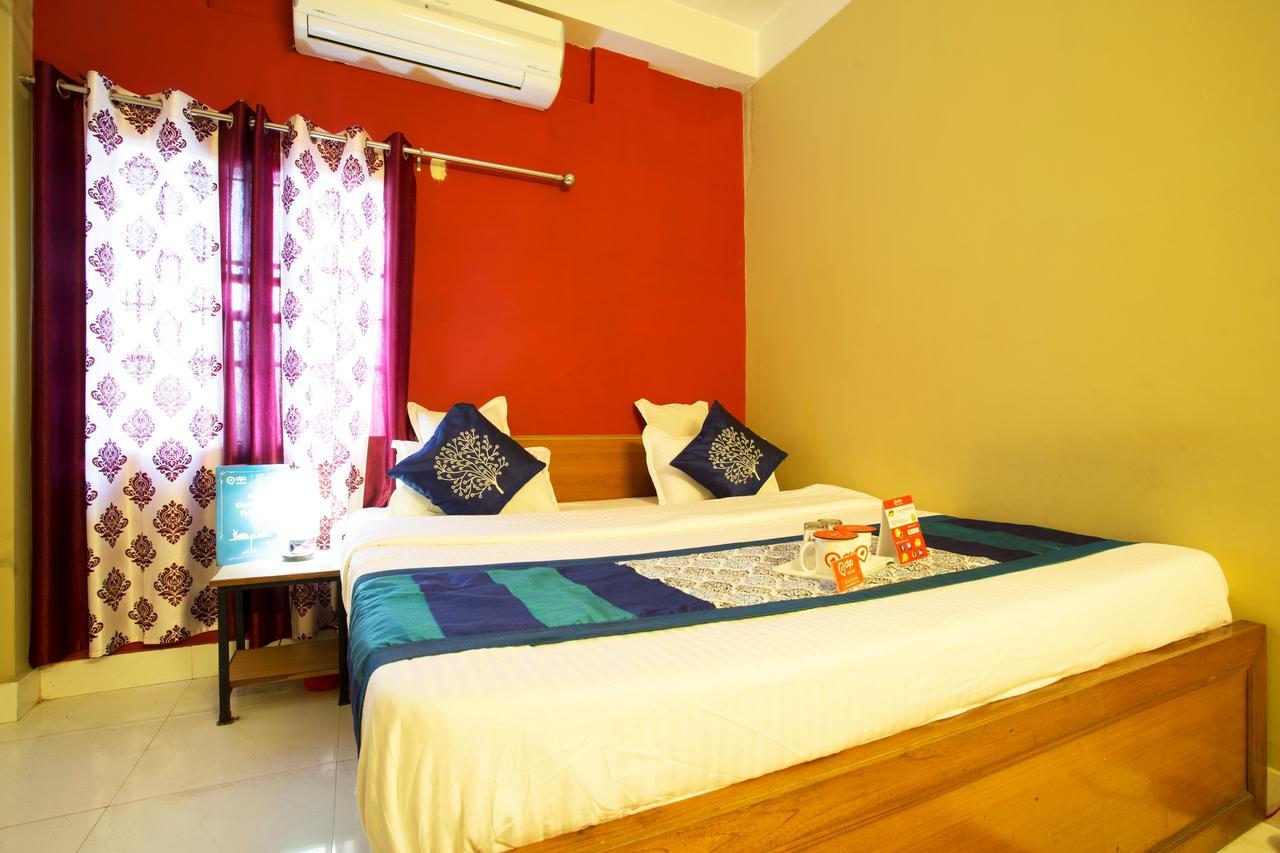 Breeze Hotel Shiliguri Exterior foto