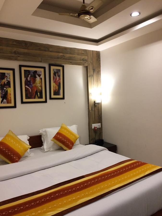 Breeze Hotel Shiliguri Exterior foto
